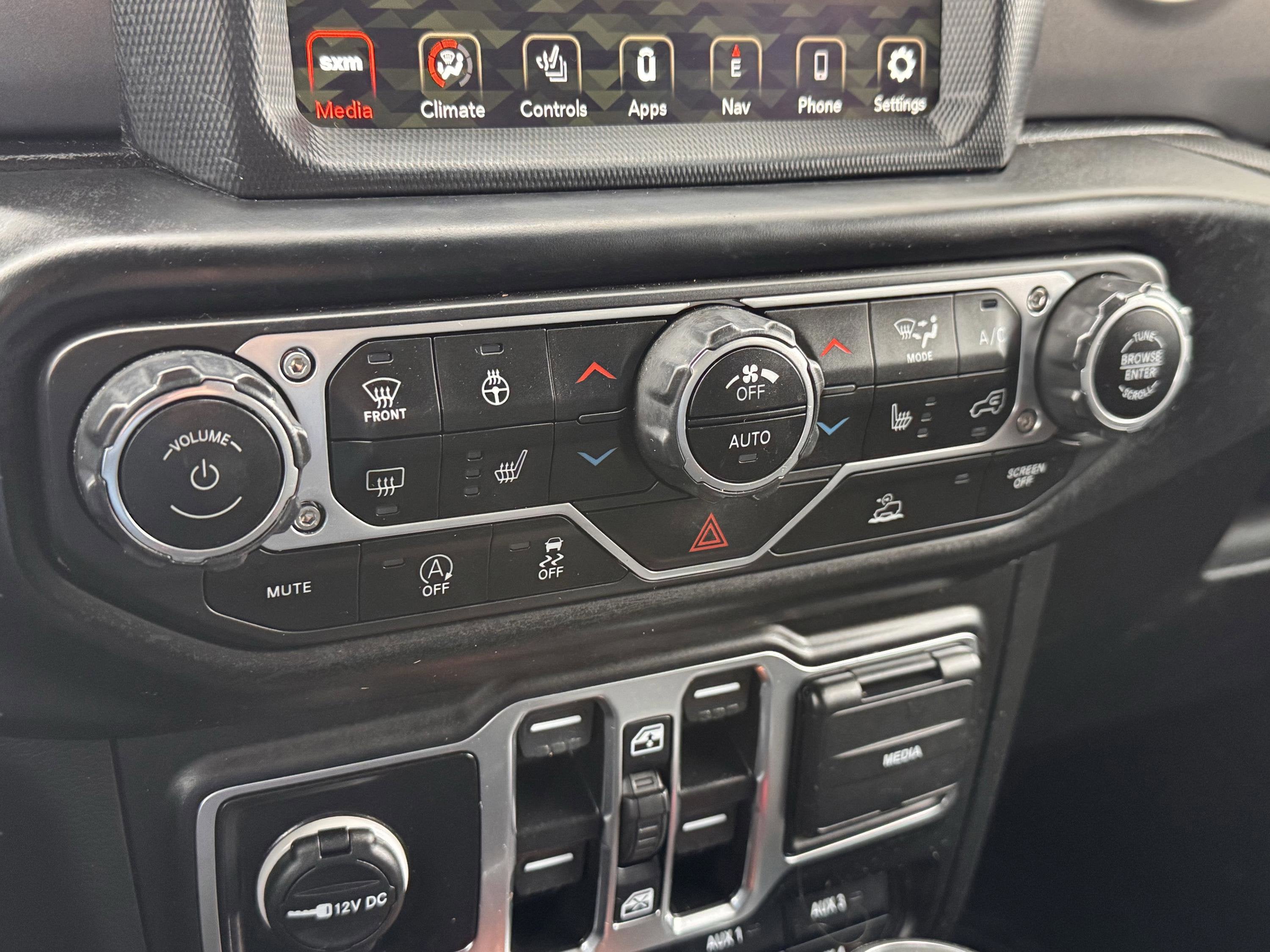 2023 Jeep Wrangler Willys