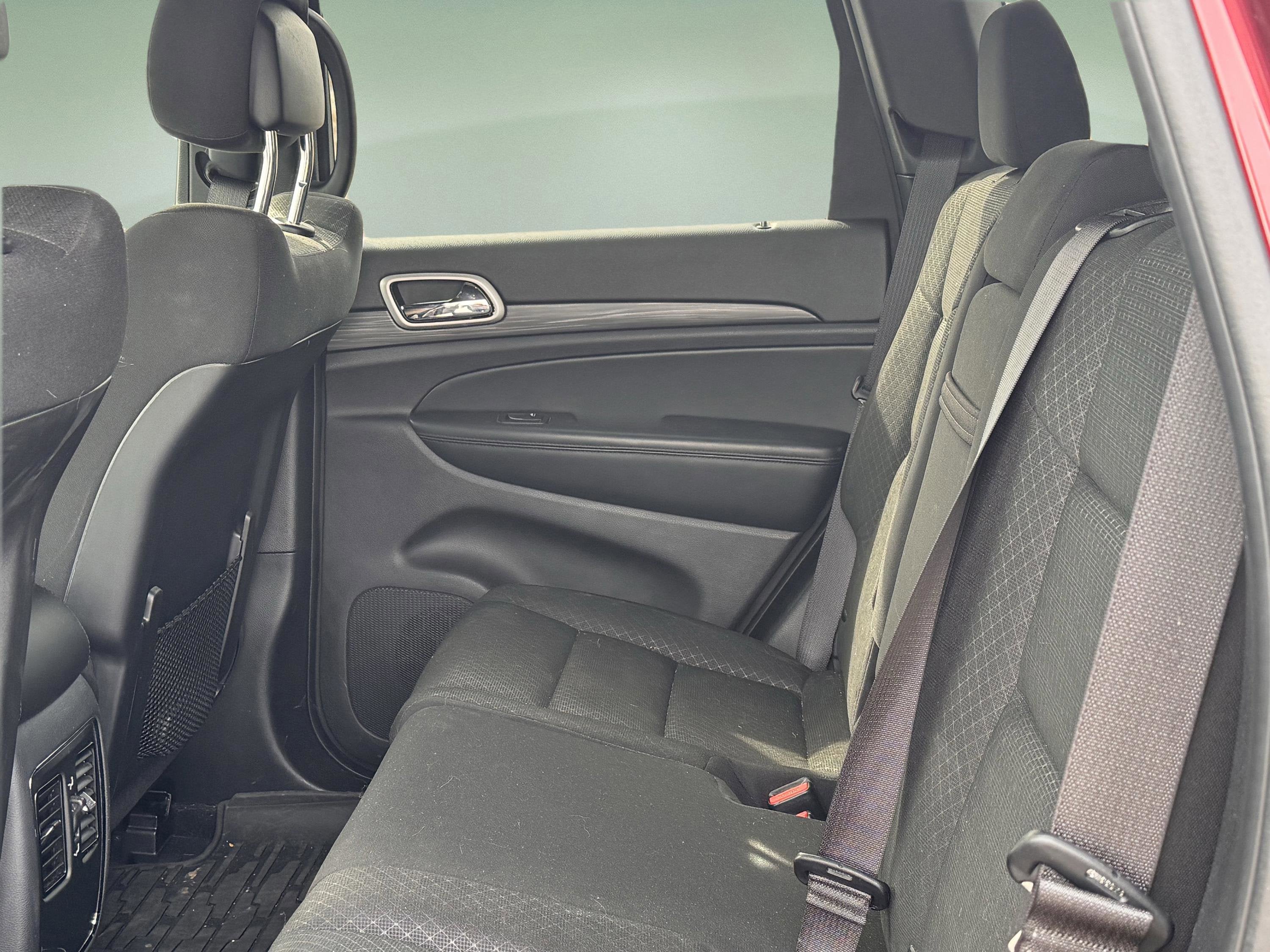 2020 Jeep Grand Cherokee Laredo E