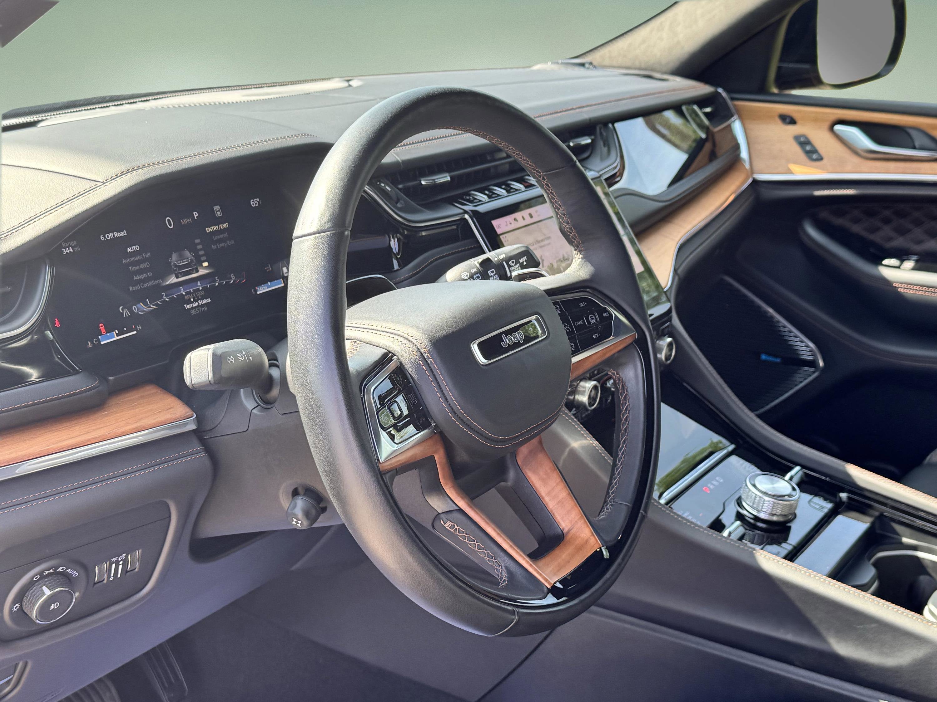 2025 Jeep Grand Cherokee Summit Reserve