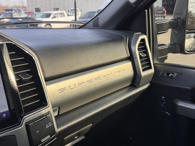 2022 Ford F-250SD Platinum