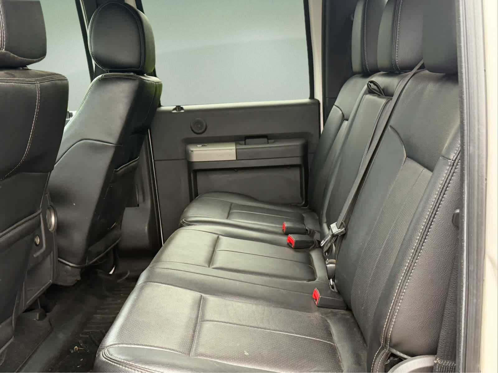 2016 Ford Super Duty F-350 SRW Pickup Lariat