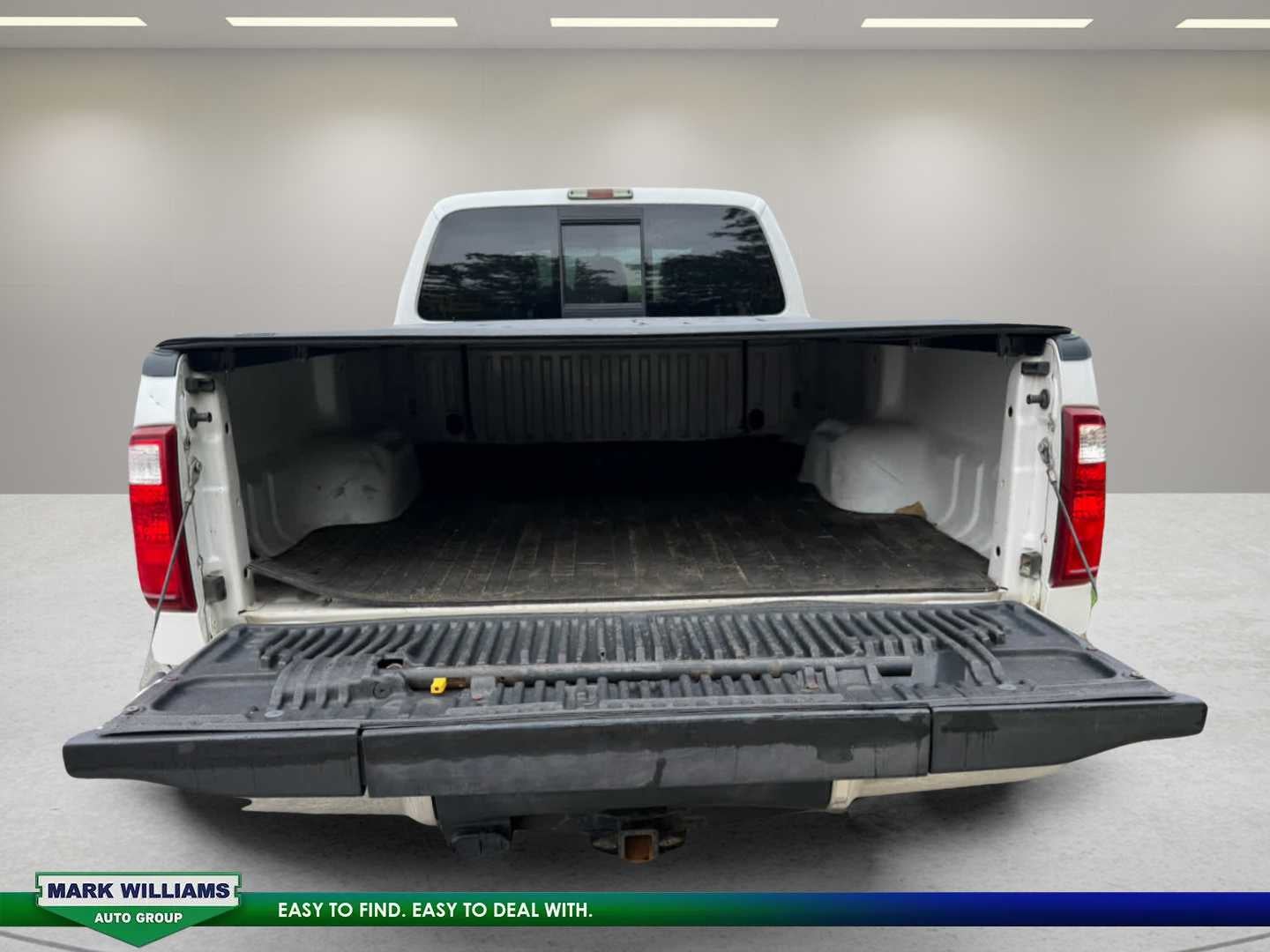 2016 Ford Super Duty F-350 SRW Pickup Lariat