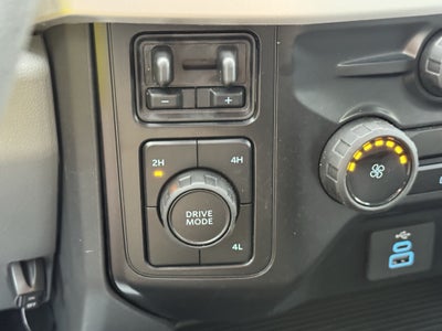 2026 Ford Super Duty F-450 Pickup XLT