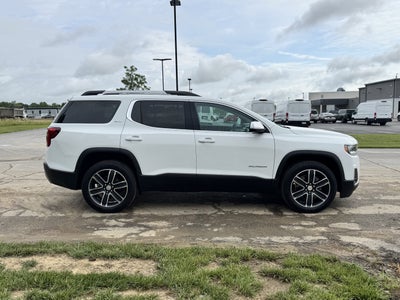 2023 GMC Acadia SLT