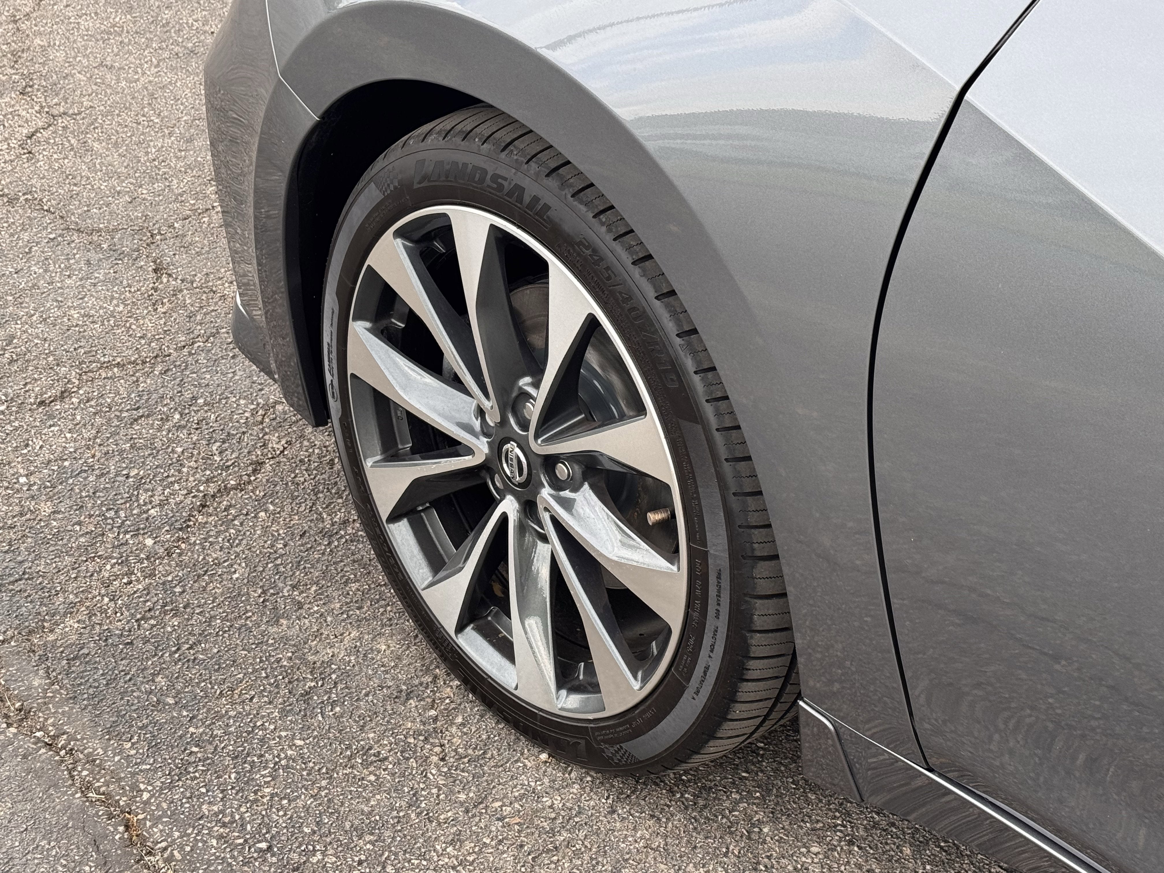 2020 Nissan Maxima Platinum