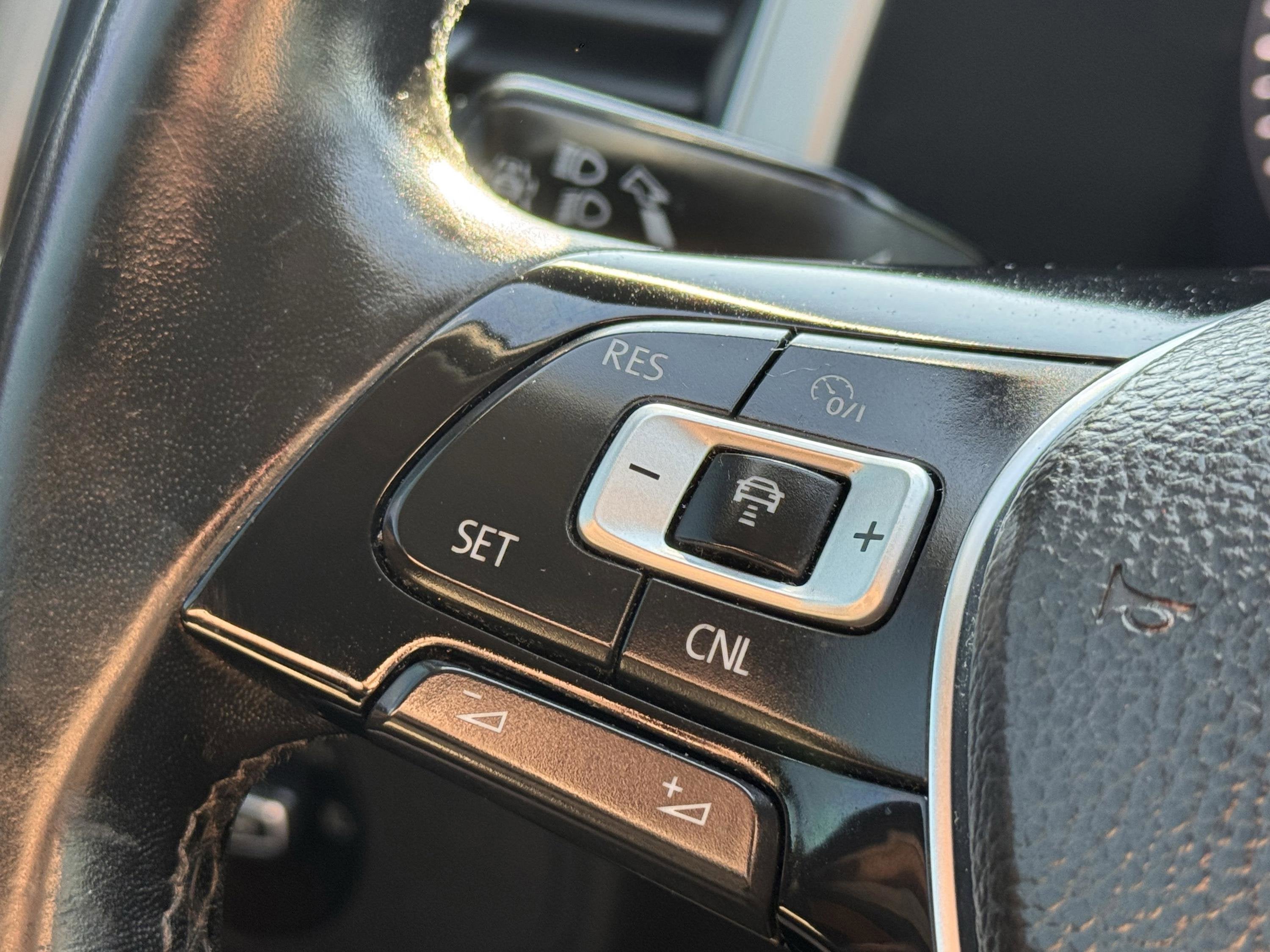 2018 Volkswagen Atlas SEL Premium 4Motion