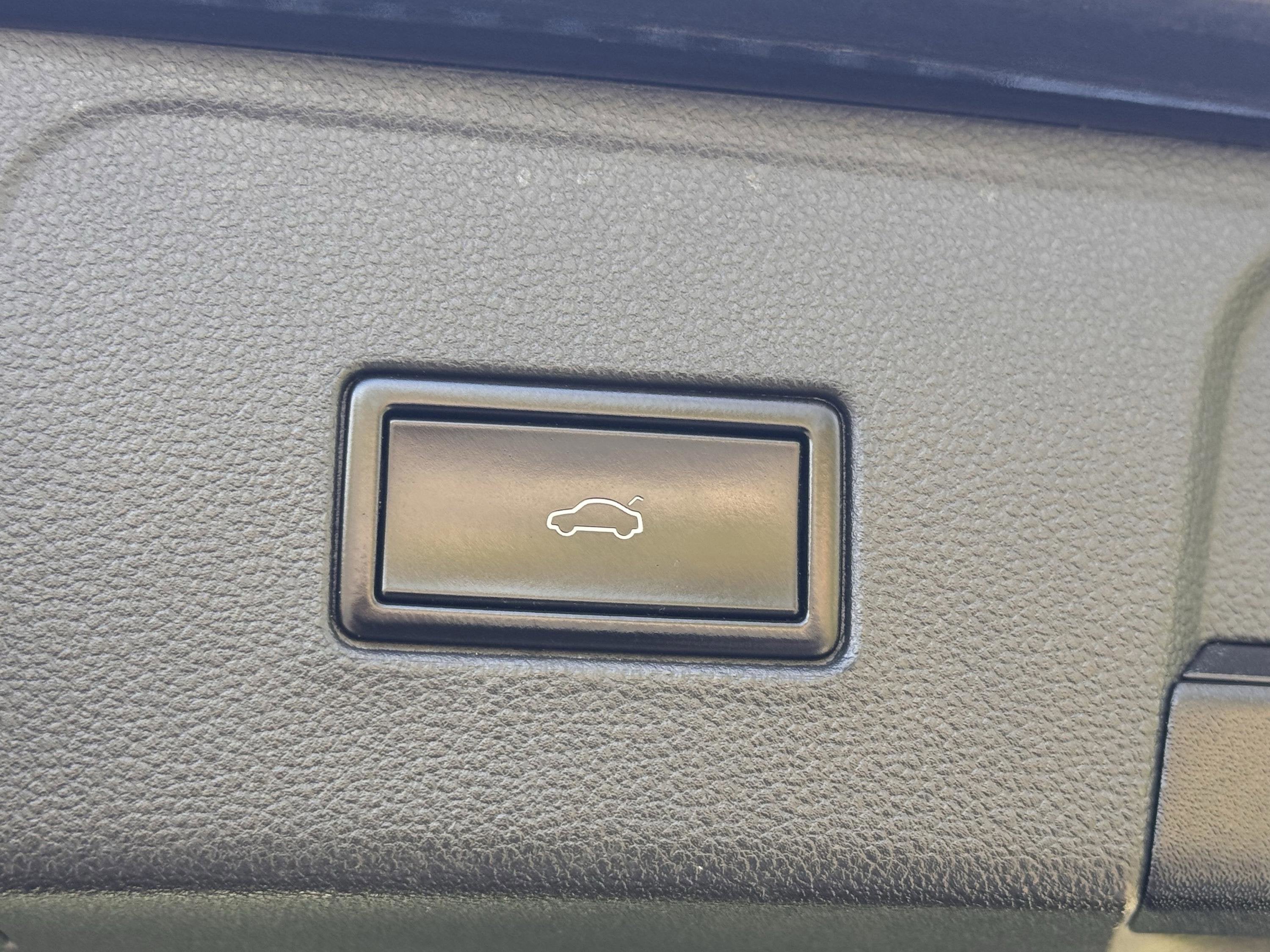 2018 Volkswagen Atlas SEL Premium 4Motion