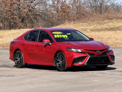 2022 Toyota Camry SE