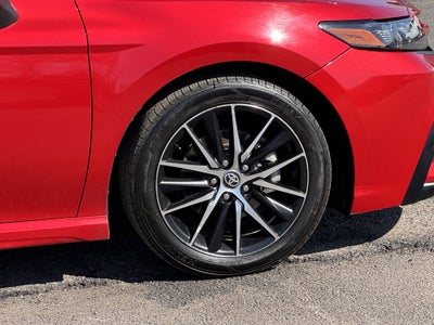 2022 Toyota Camry SE