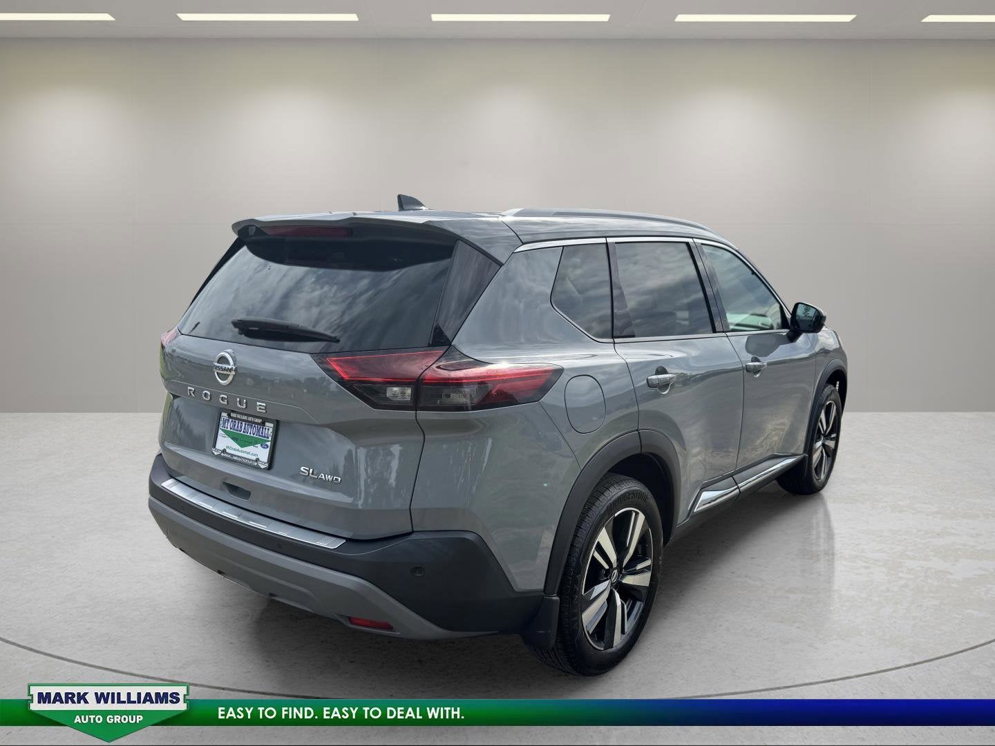 2021 Nissan Rogue SL