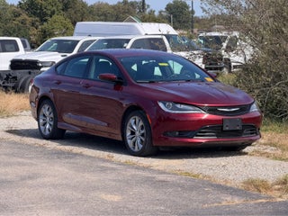 2016 Chrysler 200 S