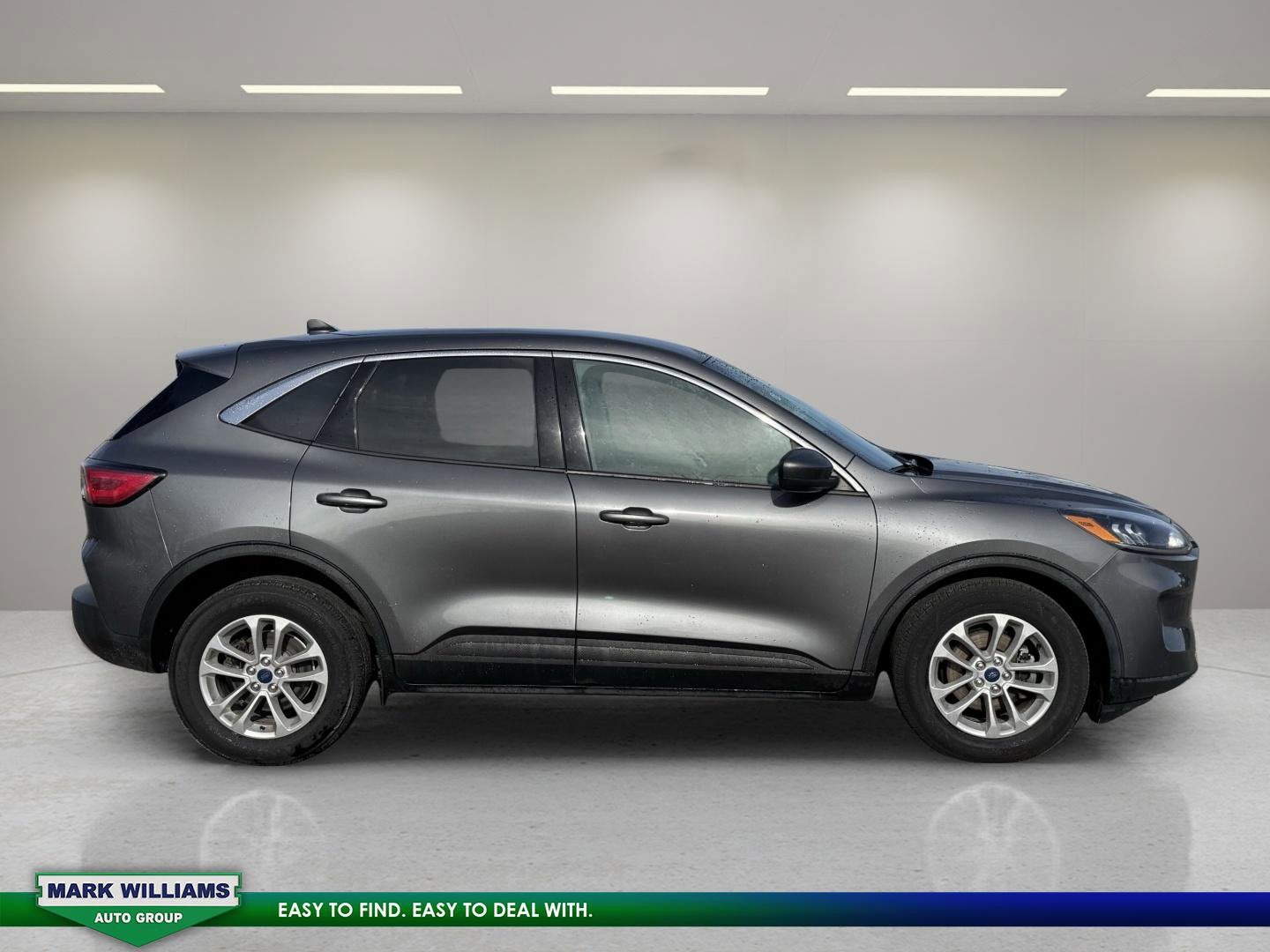 2021 Ford Escape Hybrid SE