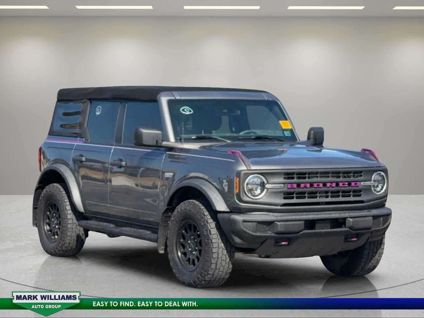 2022 Ford Bronco Base