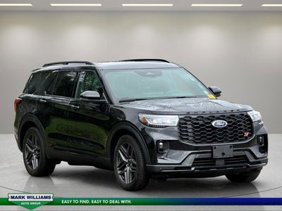 2025 Ford Explorer ST