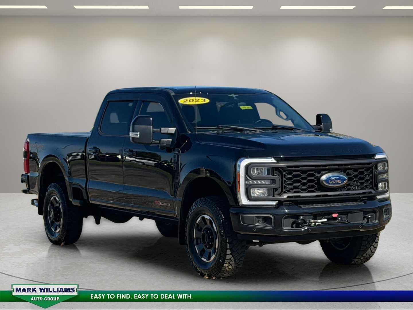 2023 Ford Super Duty F-250 Pickup LARIAT