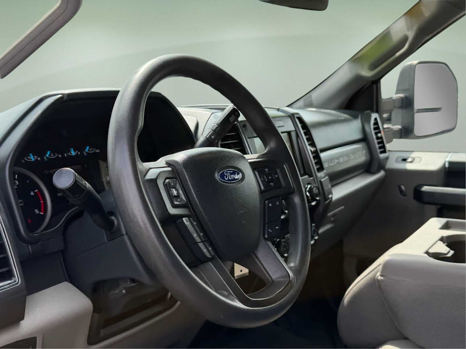 2022 Ford Super Duty F-350 DRW Pickup XLT