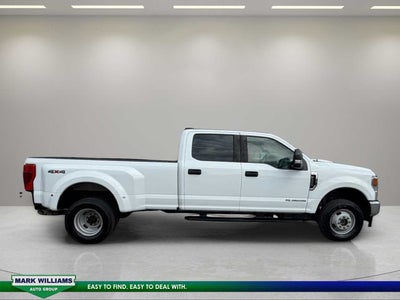 2022 Ford Super Duty F-350 DRW Pickup XLT
