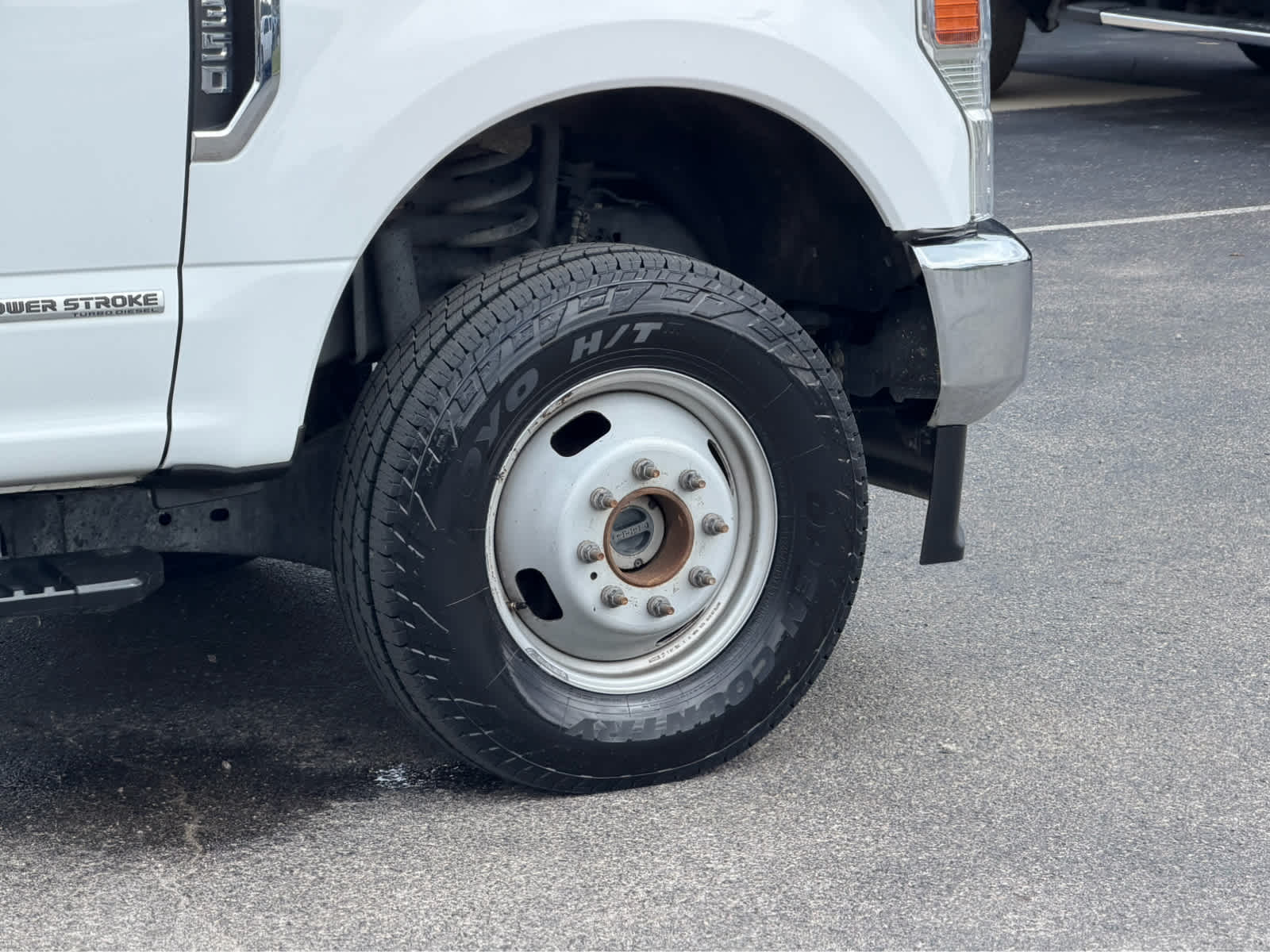 2022 Ford Super Duty F-350 DRW Pickup XLT