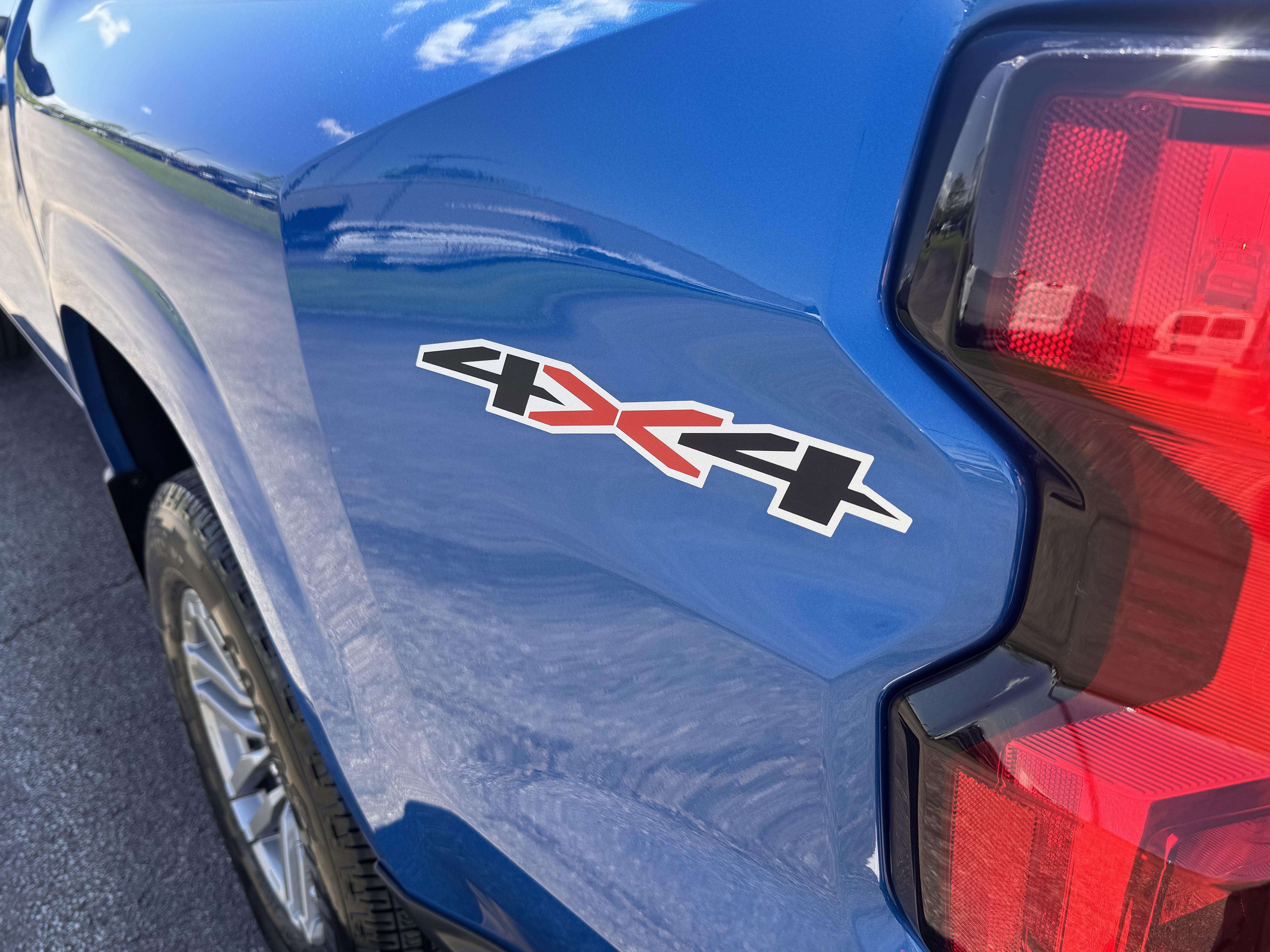 2023 Chevrolet Colorado LT