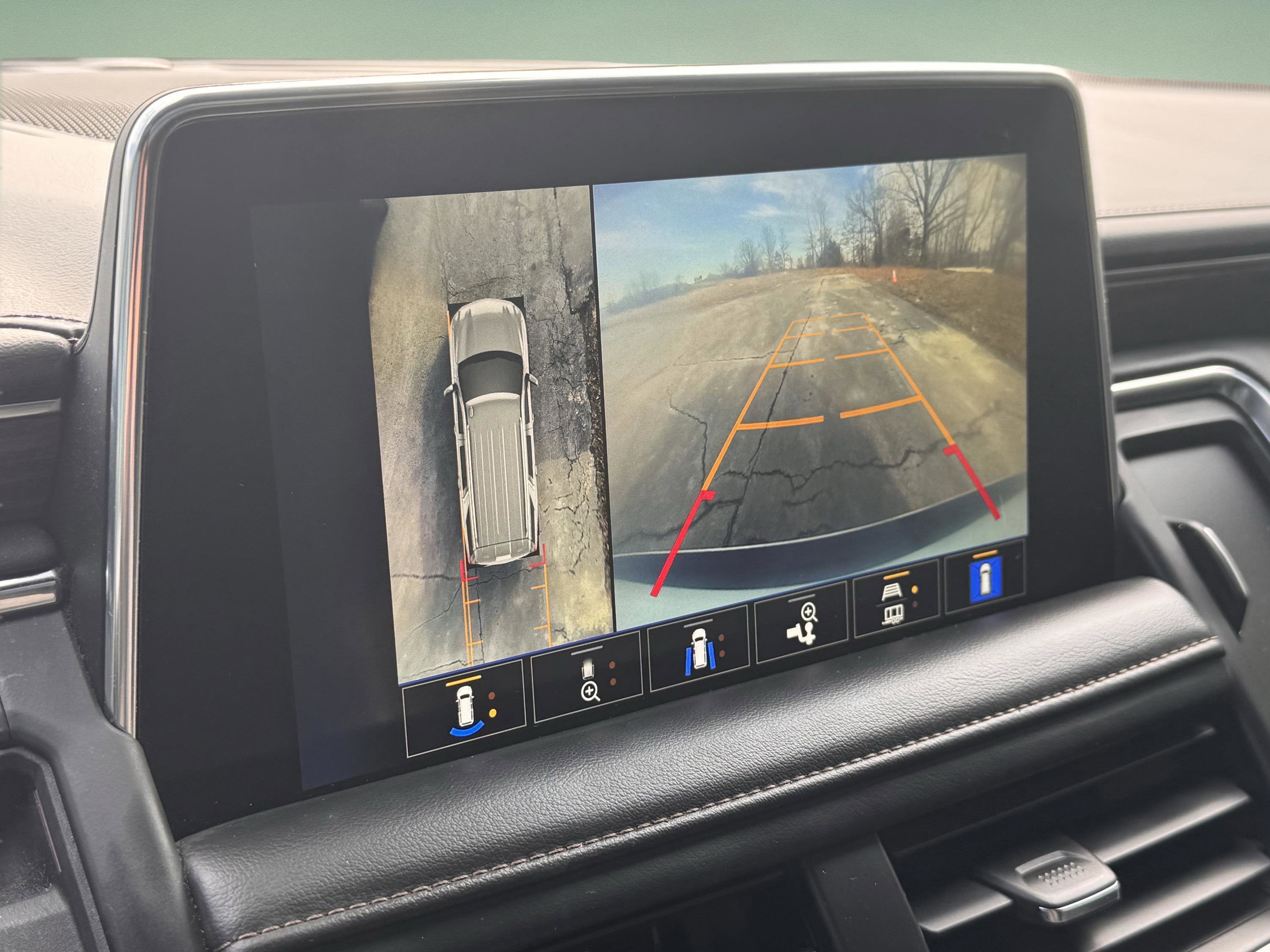 2023 Chevrolet Suburban High Country