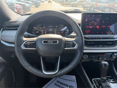 2023 Jeep Compass Latitude Lux