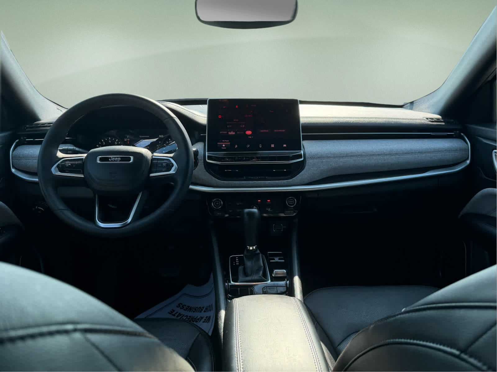 2023 Jeep Compass Latitude Lux