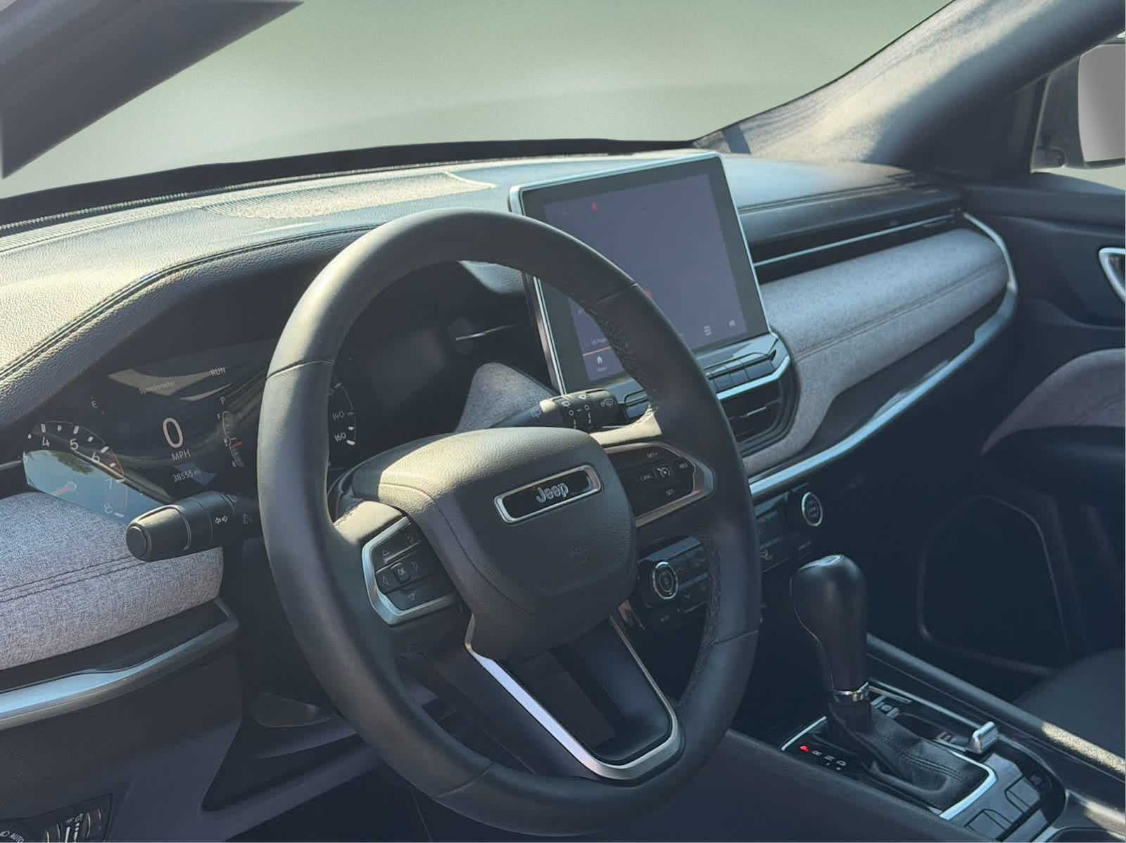 2023 Jeep Compass Latitude Lux