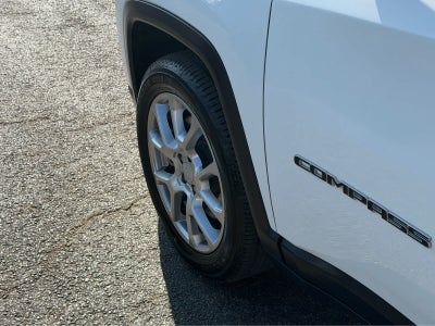 2023 Jeep Compass Latitude Lux