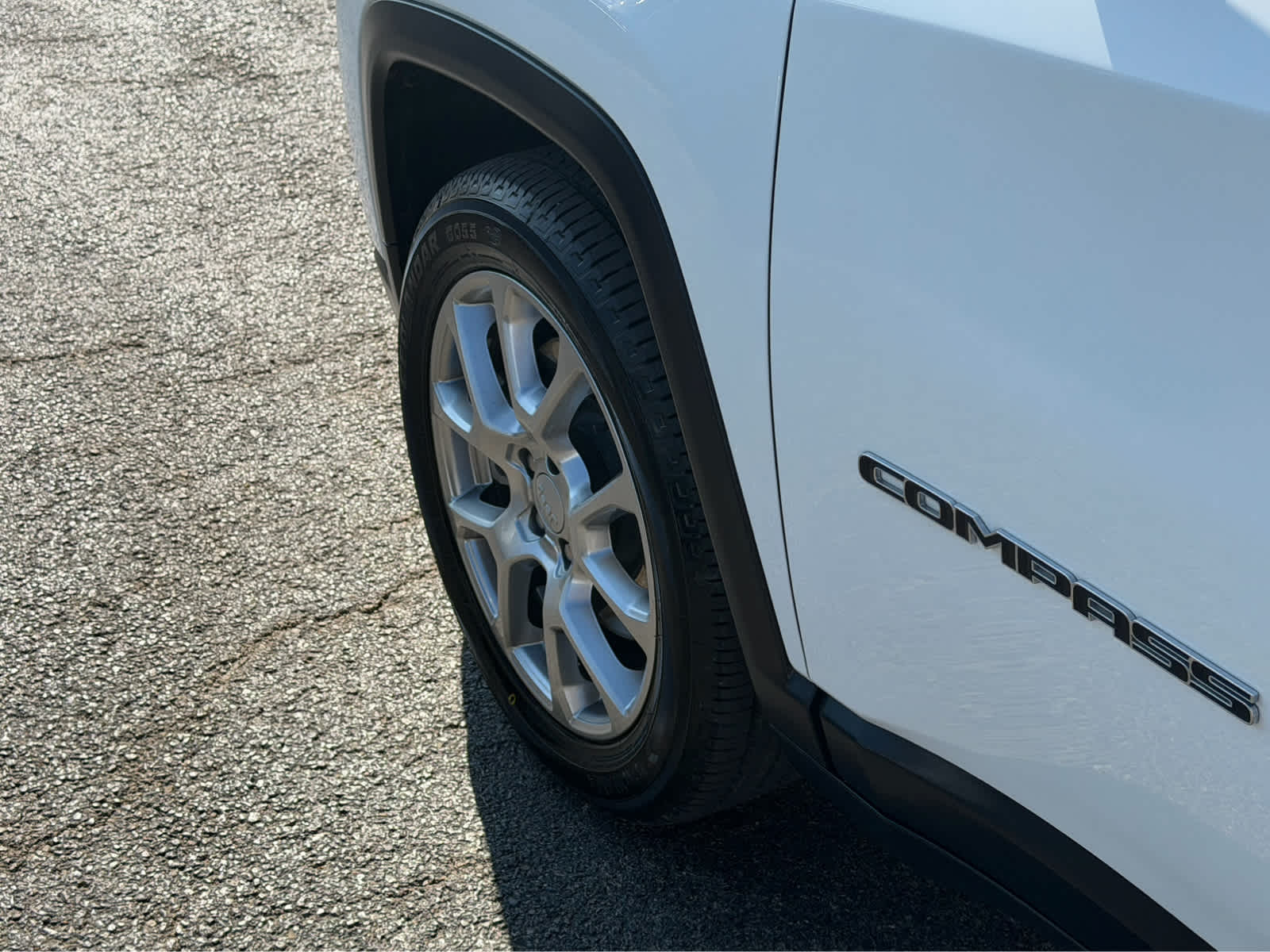 2023 Jeep Compass Latitude Lux