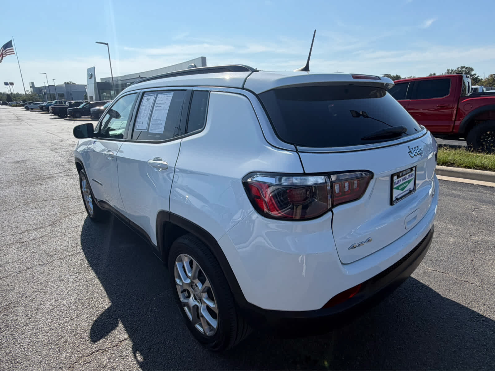 2023 Jeep Compass Latitude Lux