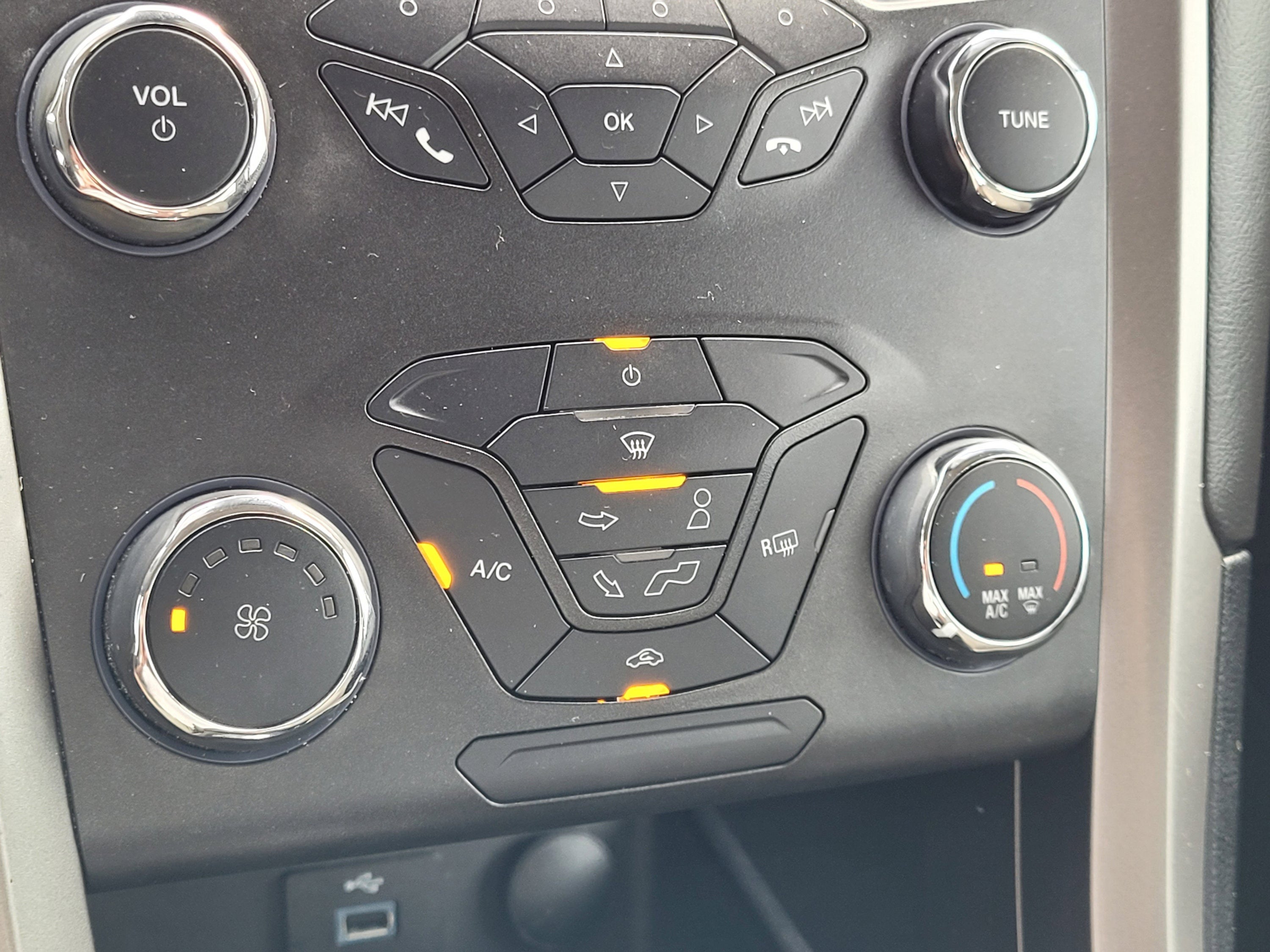 2019 Ford Fusion S