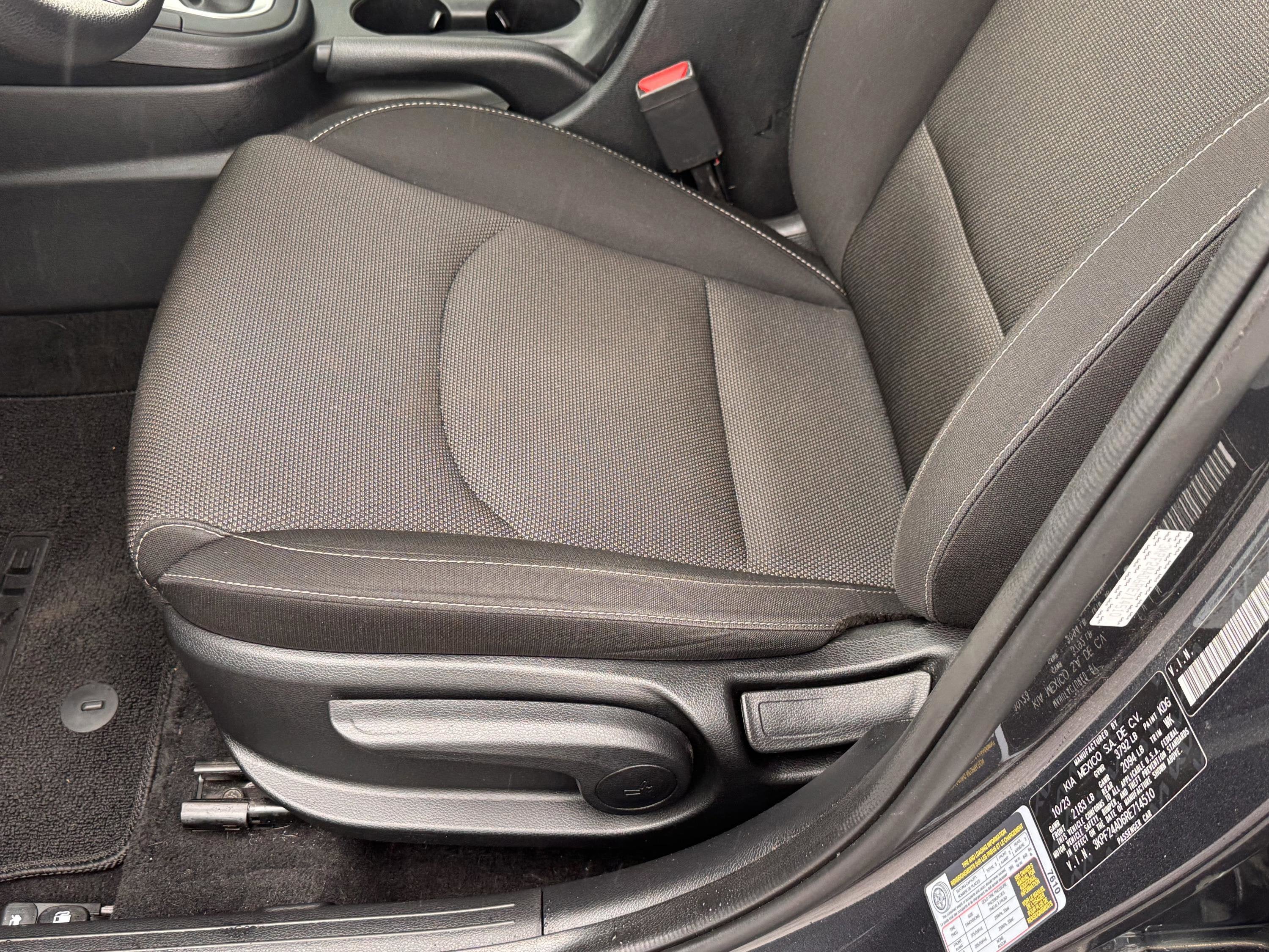 2024 Kia Forte LXS