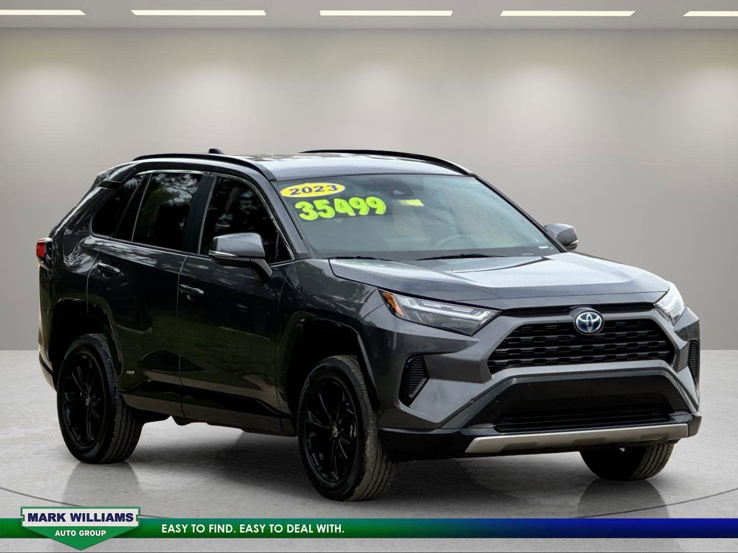 2023 Toyota RAV4 Hybrid SE