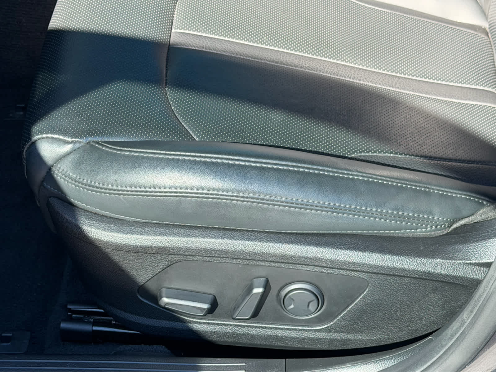 2024 Kia K5 EX