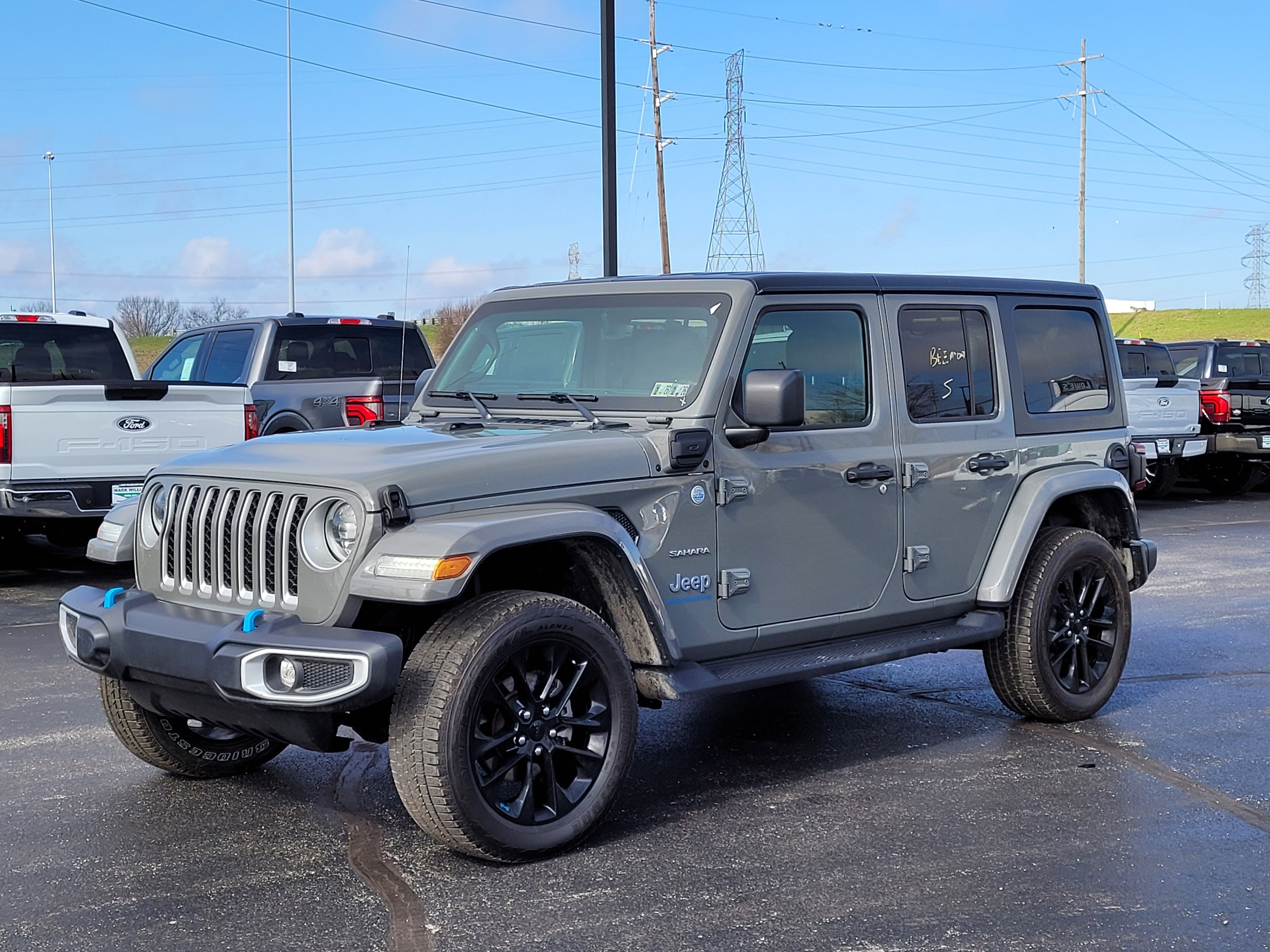 2023 Jeep Wrangler Sahara 4xe