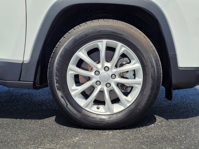 2022 Jeep Cherokee Latitude Lux