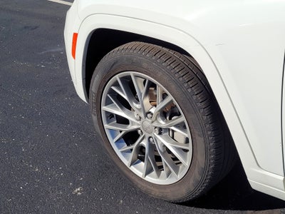 2023 Jeep Grand Cherokee Summit