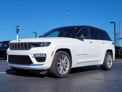 2023 Jeep Grand Cherokee Summit