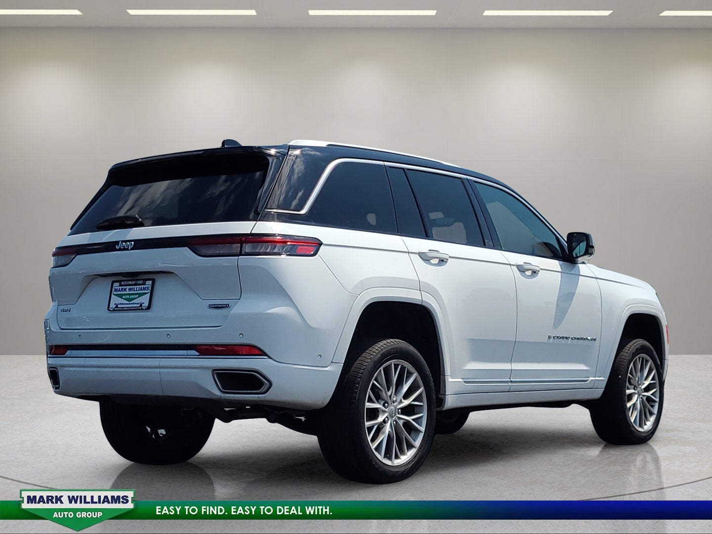 2023 Jeep Grand Cherokee Summit