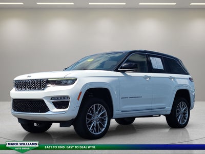 2023 Jeep Grand Cherokee Summit