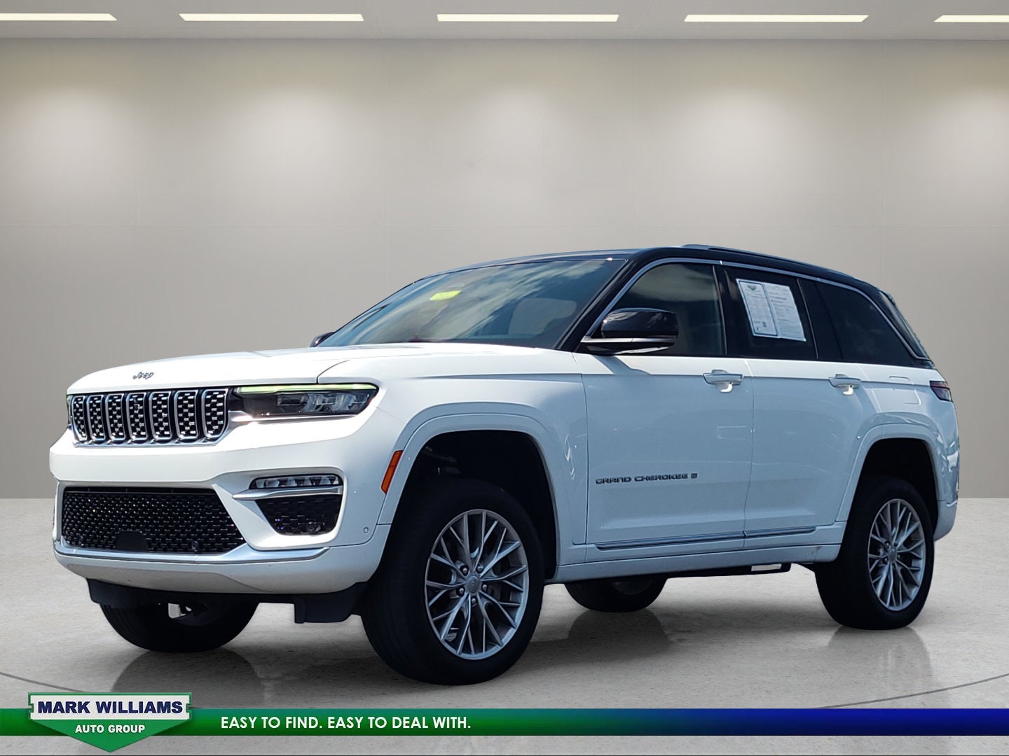 2023 Jeep Grand Cherokee Summit