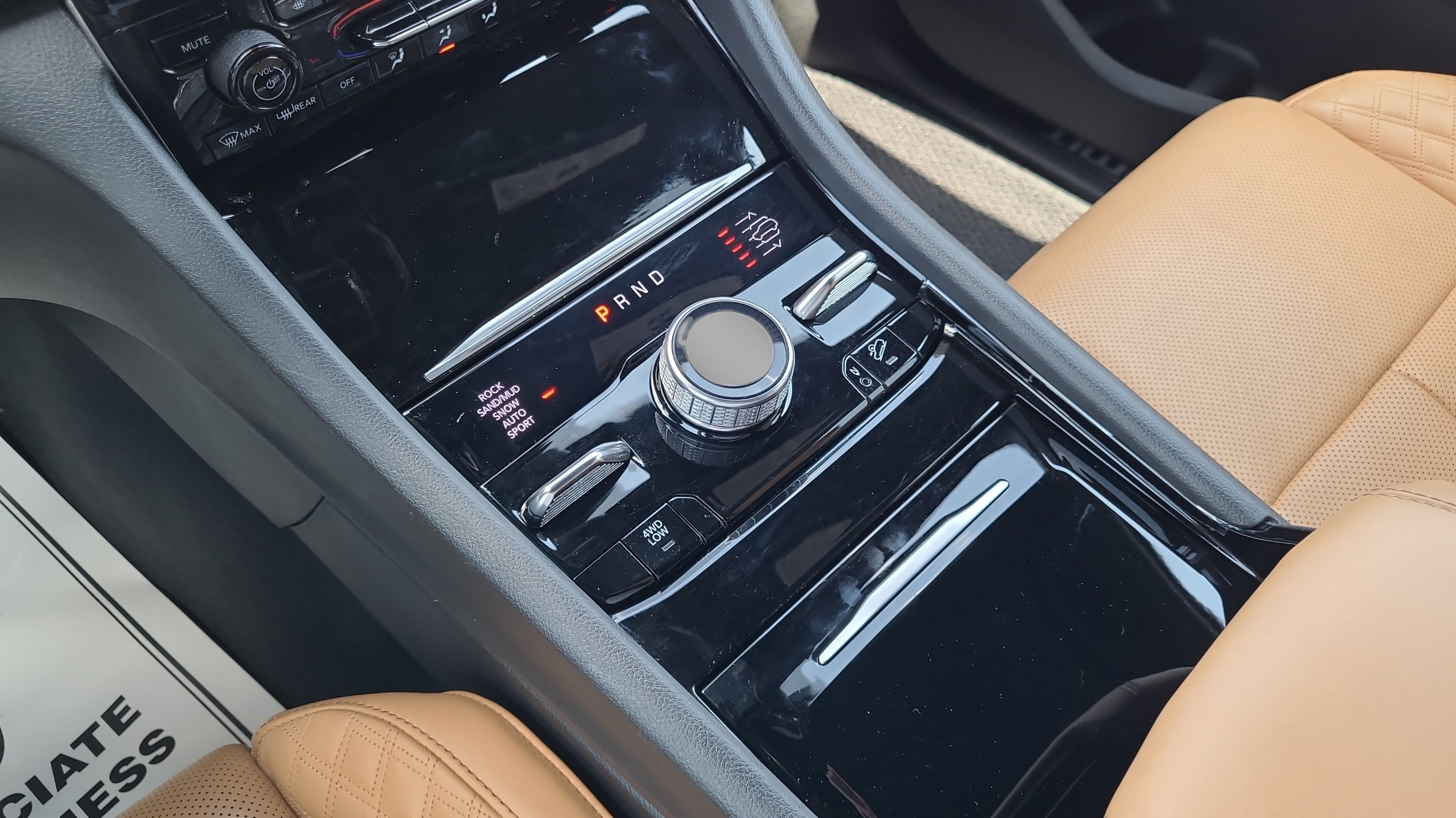 2023 Jeep Grand Cherokee Summit