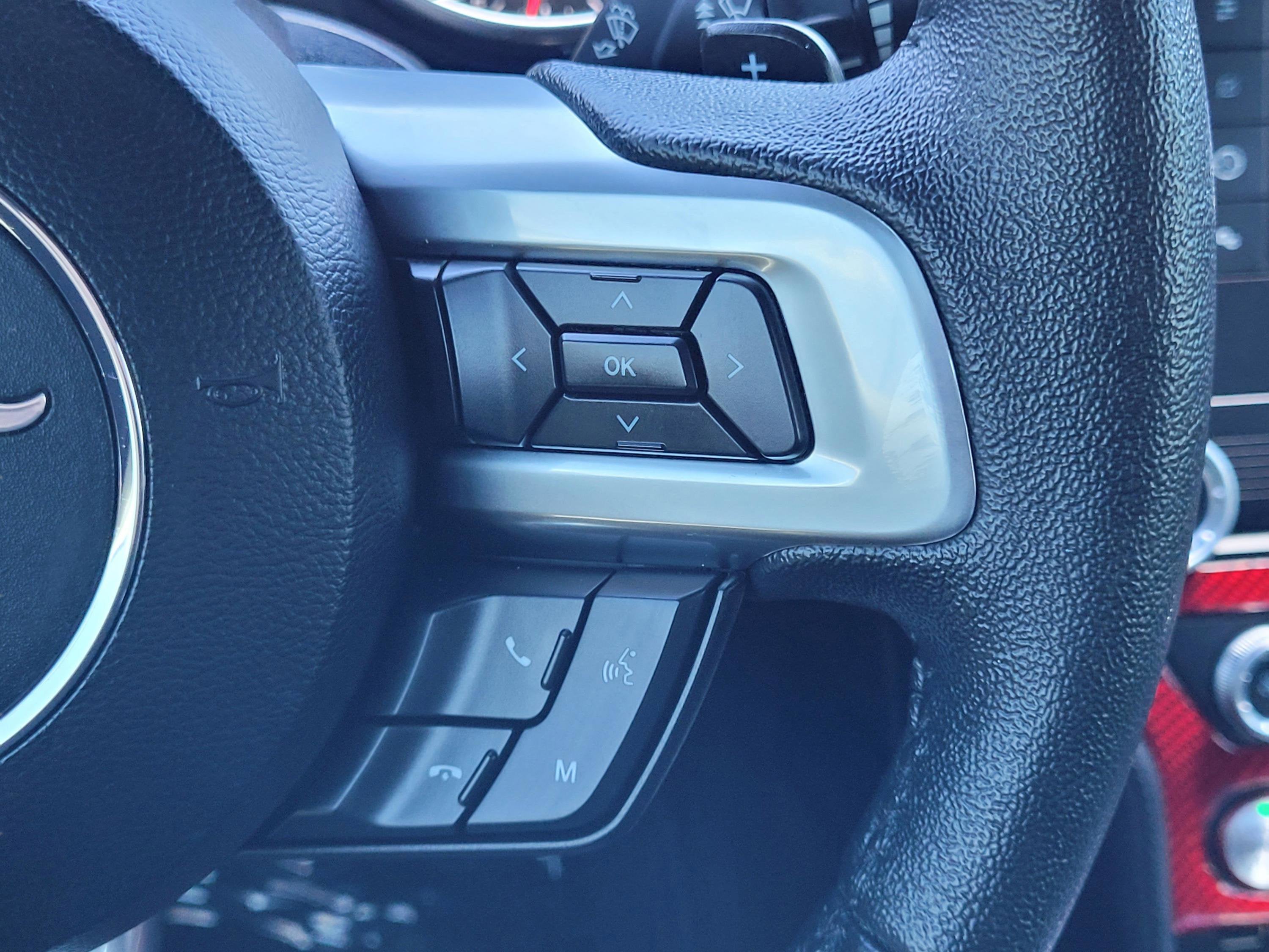 2020 Ford Mustang EcoBoost