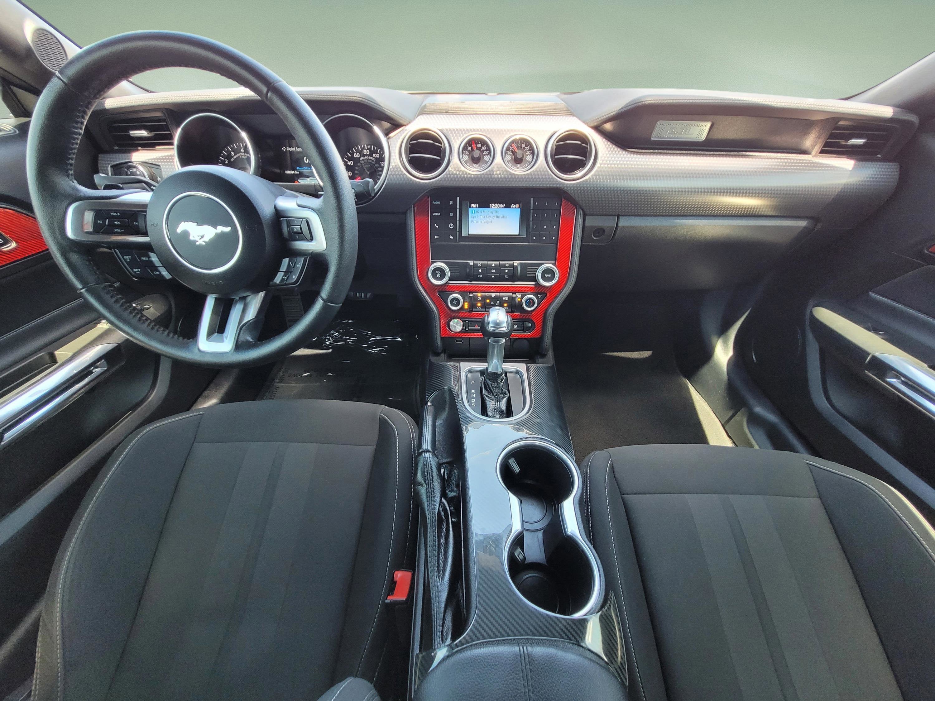 2020 Ford Mustang EcoBoost