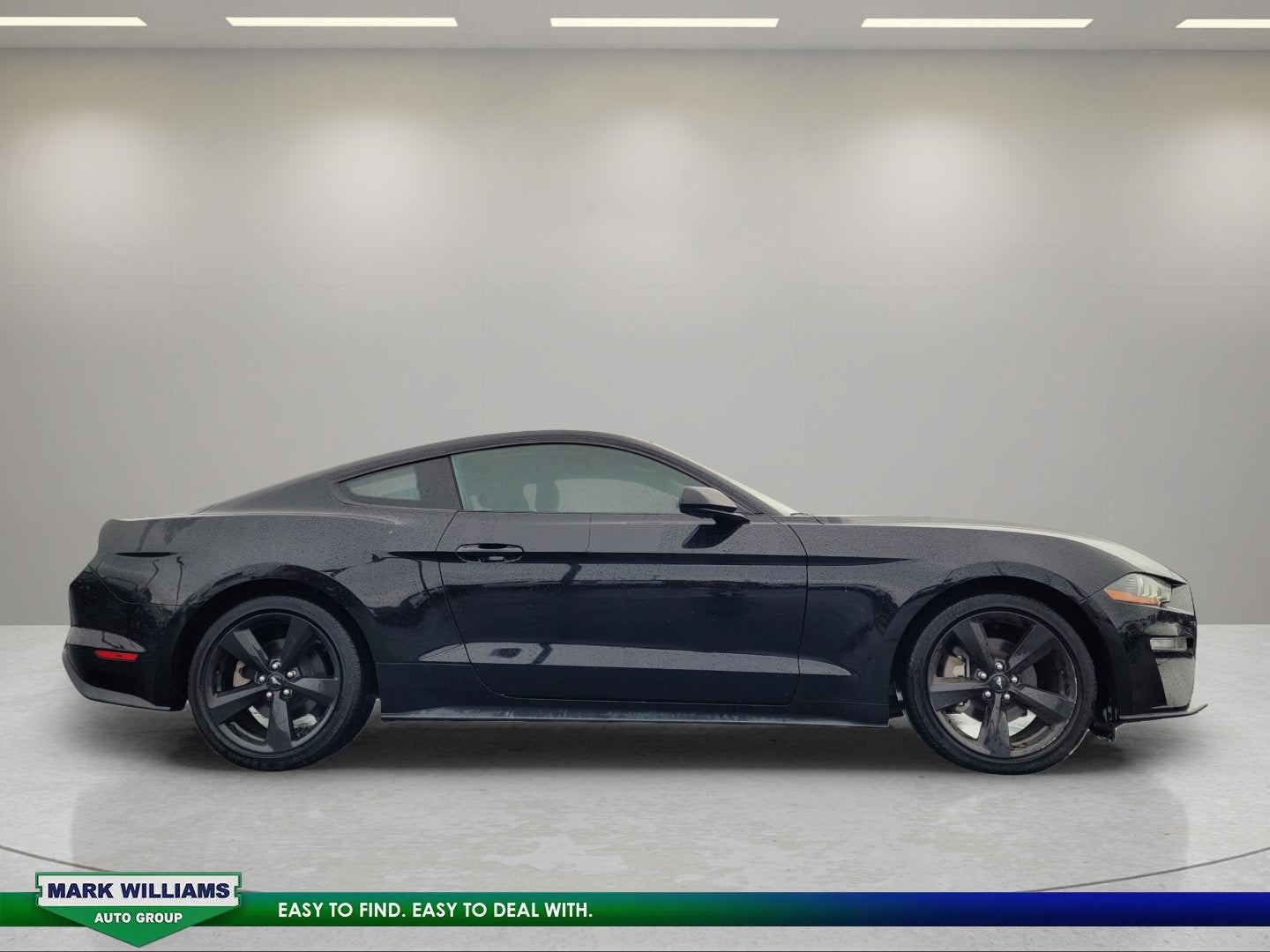 2021 Ford Mustang EcoBoost