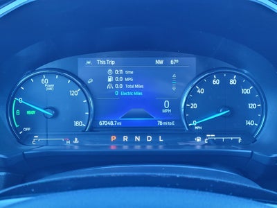 2022 Ford Escape Hybrid SE