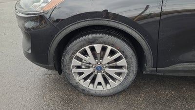 2022 Ford Escape Hybrid Titanium