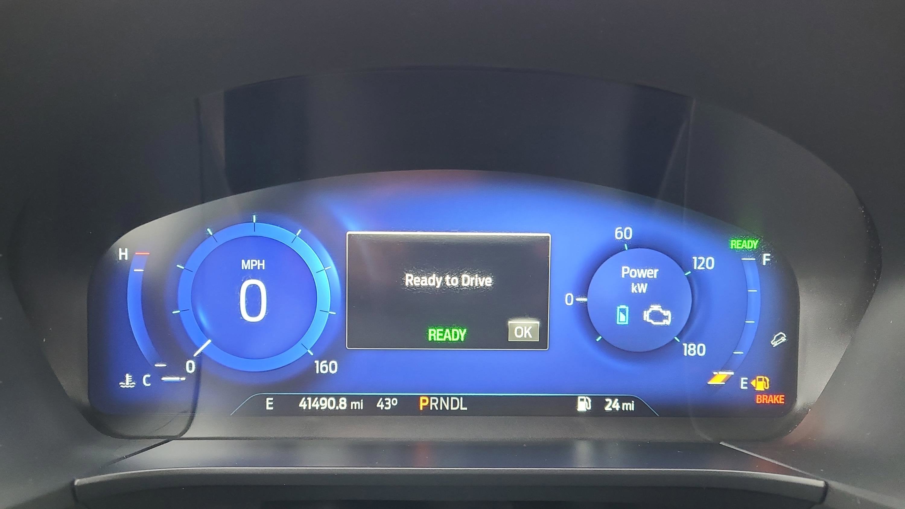 2022 Ford Escape Hybrid Titanium