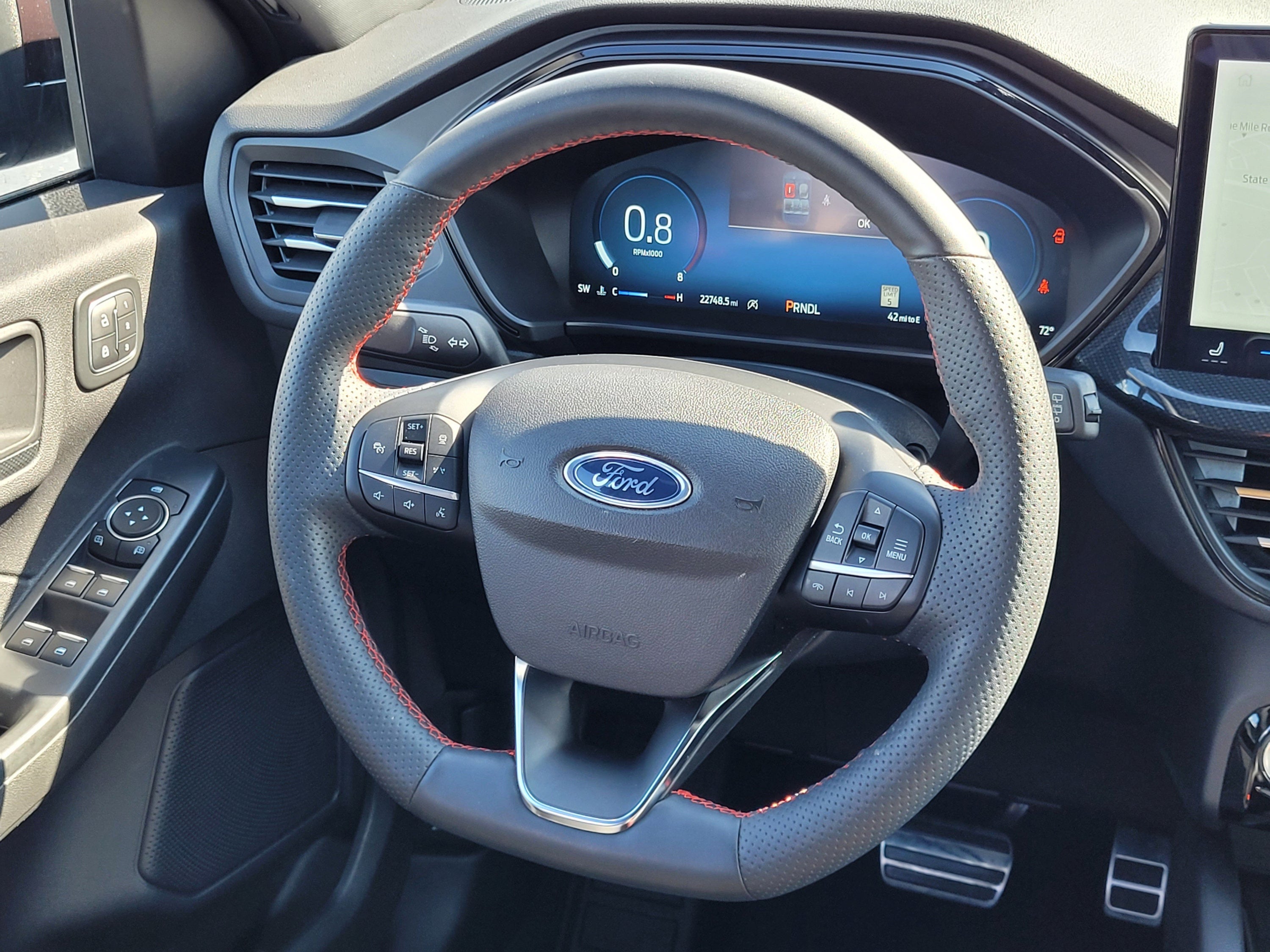 2023 Ford Escape ST-Line Select