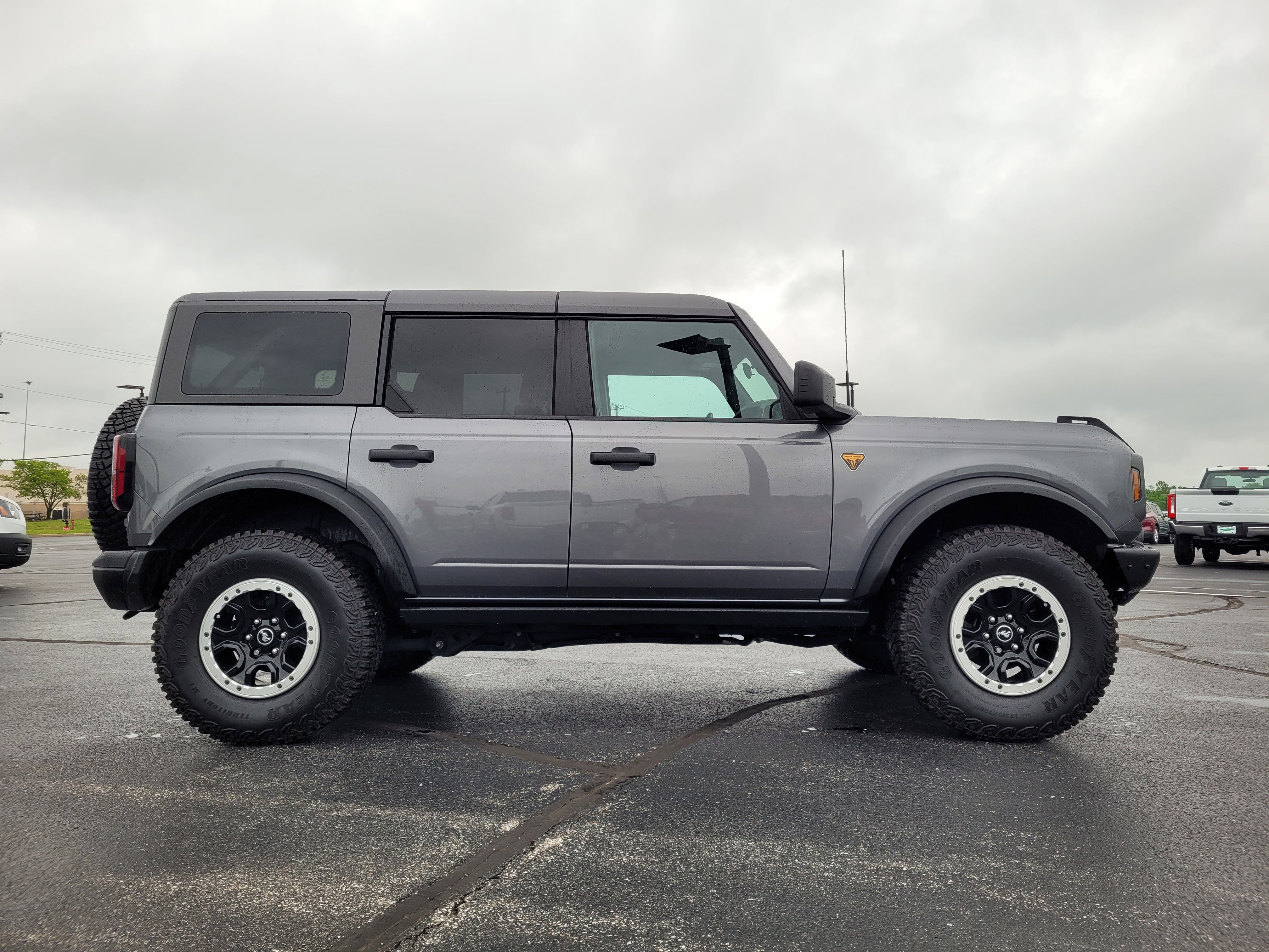2023 Ford Bronco Badlands